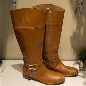 Sperry’s tall riding boots